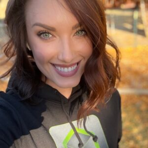 Picture of Ashley S. <span style="font-weight: 300">- Member Since 2023</span><p style="font-weight: 300">⭐⭐⭐⭐⭐ Online Review</p>